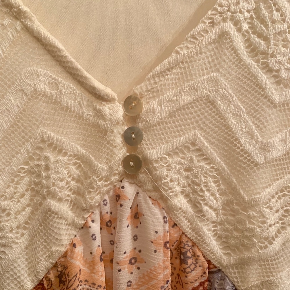 Dress - Picture 5 of 6
